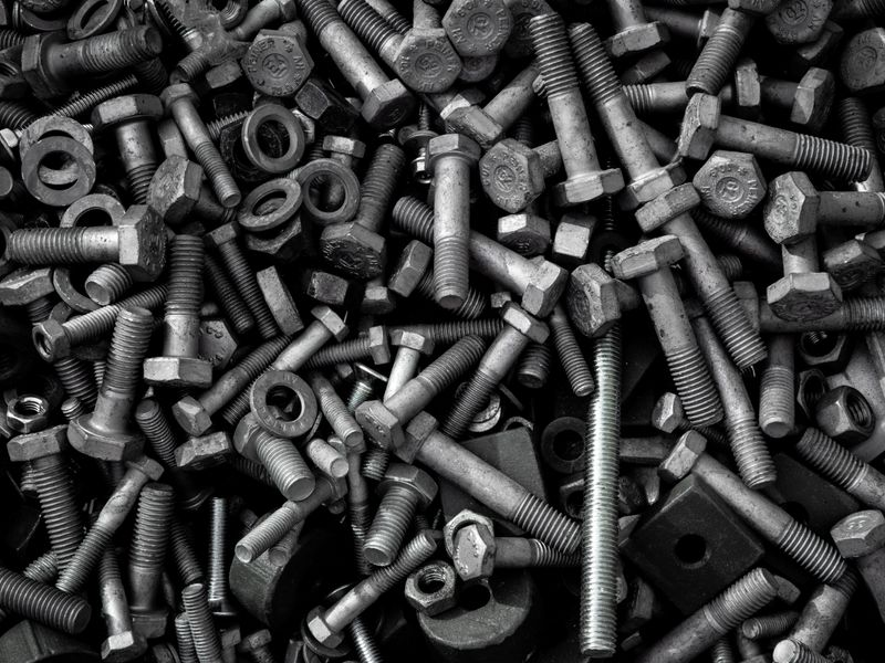 Fasteners & Hardware